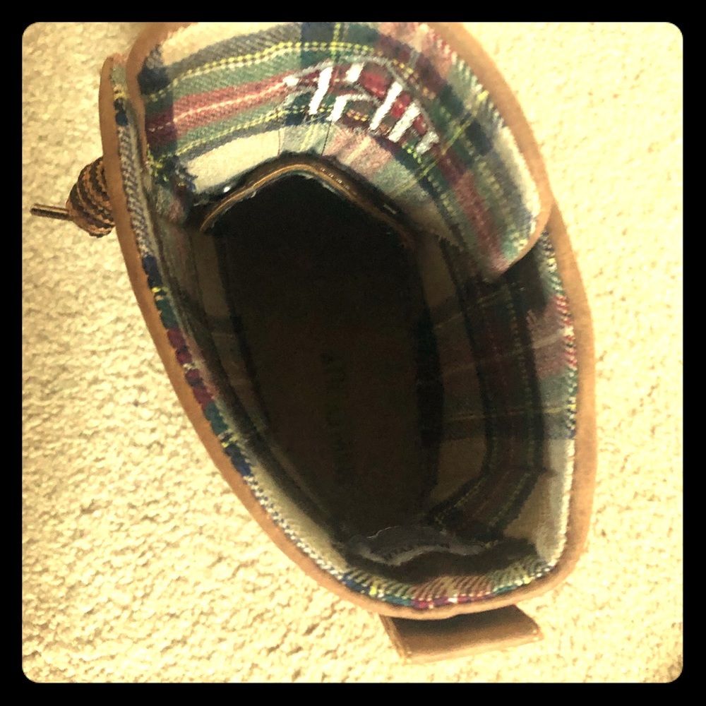 Duck boots with flannel inside. Monogram ABR